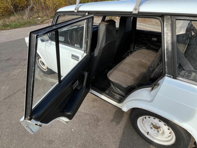 Белый ВАЗ 2104, объемом двигателя 1.5 л и пробегом 100 тыс. км за 1000 $, фото 7 на Automoto.ua