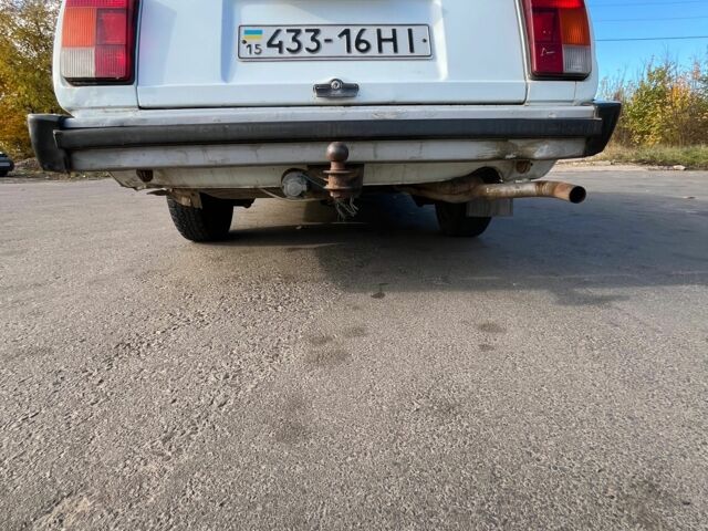 Белый ВАЗ 2104, объемом двигателя 1.5 л и пробегом 100 тыс. км за 1000 $, фото 12 на Automoto.ua