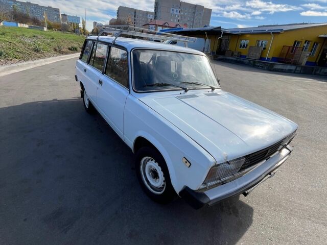 Белый ВАЗ 2104, объемом двигателя 1.5 л и пробегом 100 тыс. км за 1000 $, фото 5 на Automoto.ua