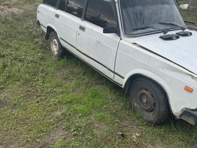Белый ВАЗ 2104, объемом двигателя 0 л и пробегом 300 тыс. км за 500 $, фото 3 на Automoto.ua