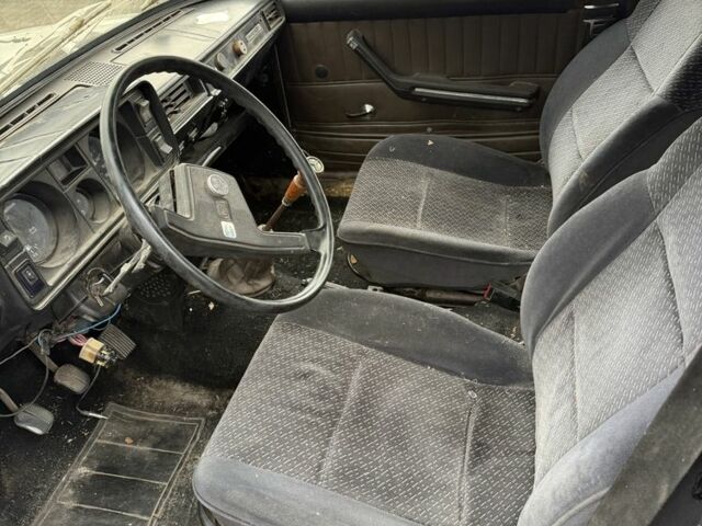 Белый ВАЗ 2104, объемом двигателя 1.5 л и пробегом 150 тыс. км за 597 $, фото 4 на Automoto.ua