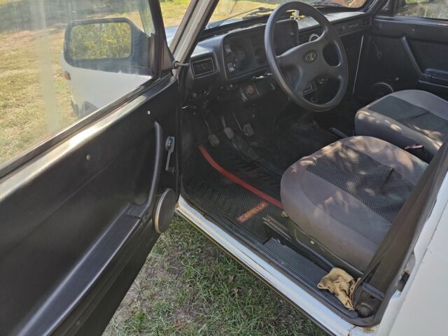 Білий ВАЗ 2104, об'ємом двигуна 1.5 л та пробігом 115 тис. км за 1200 $, фото 10 на Automoto.ua