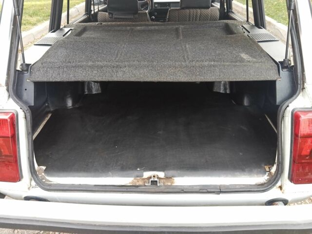 Белый ВАЗ 2104, объемом двигателя 1.5 л и пробегом 121 тыс. км за 1188 $, фото 7 на Automoto.ua