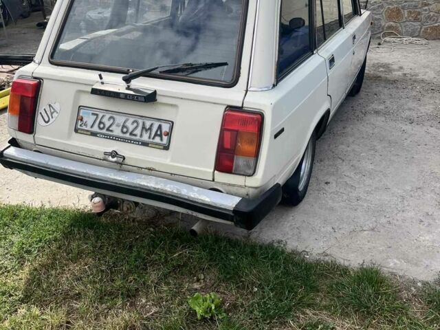 Белый ВАЗ 2104, объемом двигателя 0 л и пробегом 1000 тыс. км за 1209 $, фото 2 на Automoto.ua