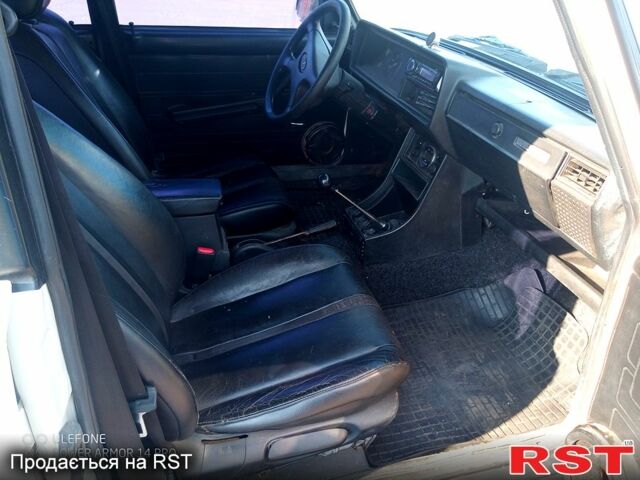 Білий ВАЗ 2104, об'ємом двигуна 1.5 л та пробігом 200 тис. км за 750 $, фото 10 на Automoto.ua