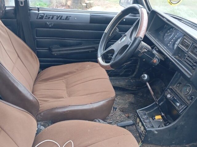 Белый ВАЗ 2104, объемом двигателя 1.5 л и пробегом 100 тыс. км за 639 $, фото 2 на Automoto.ua