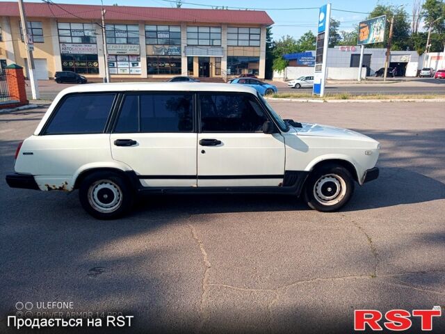 Білий ВАЗ 2104, об'ємом двигуна 1.5 л та пробігом 200 тис. км за 750 $, фото 2 на Automoto.ua