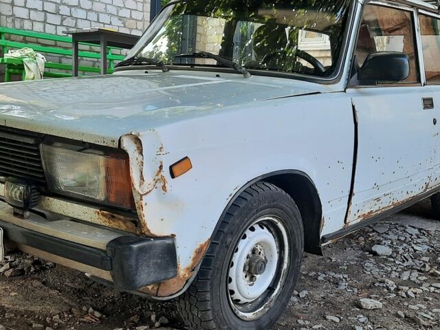 Белый ВАЗ 2104, объемом двигателя 0 л и пробегом 53 тыс. км за 592 $, фото 4 на Automoto.ua