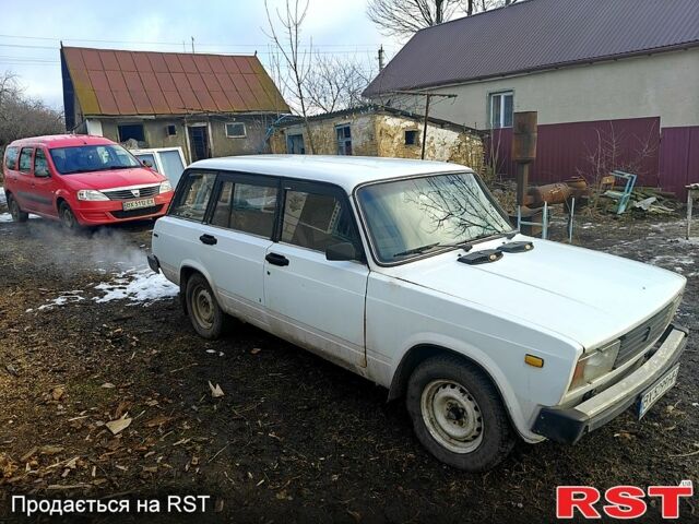 Белый ВАЗ 2104, объемом двигателя 15 л и пробегом 135 тыс. км за 900 $, фото 1 на Automoto.ua