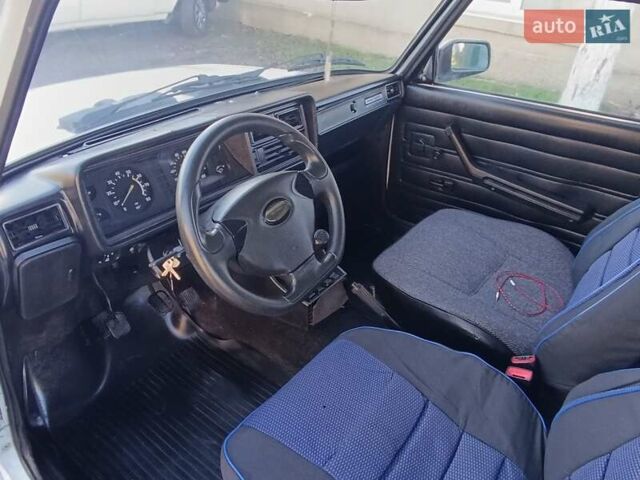 Білий ВАЗ 2104, об'ємом двигуна 1.45 л та пробігом 222 тис. км за 1100 $, фото 65 на Automoto.ua