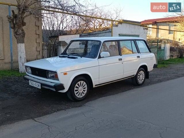 Білий ВАЗ 2104, об'ємом двигуна 1.45 л та пробігом 222 тис. км за 1100 $, фото 14 на Automoto.ua