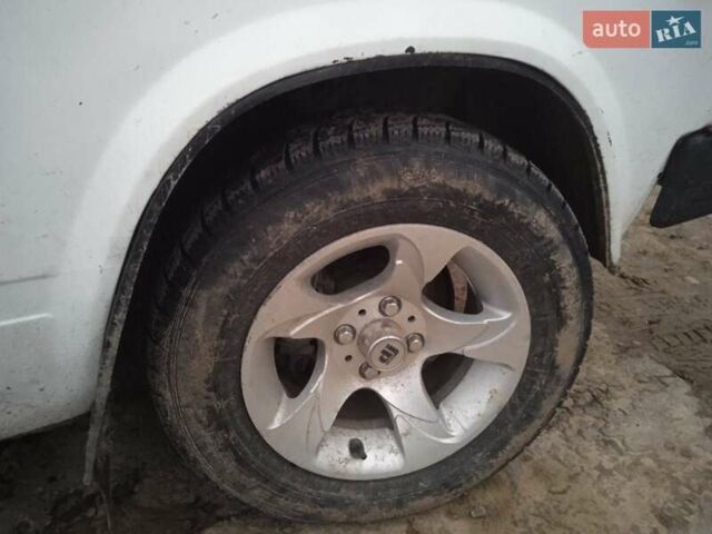 Білий ВАЗ 2104, об'ємом двигуна 1.5 л та пробігом 250 тис. км за 900 $, фото 1 на Automoto.ua
