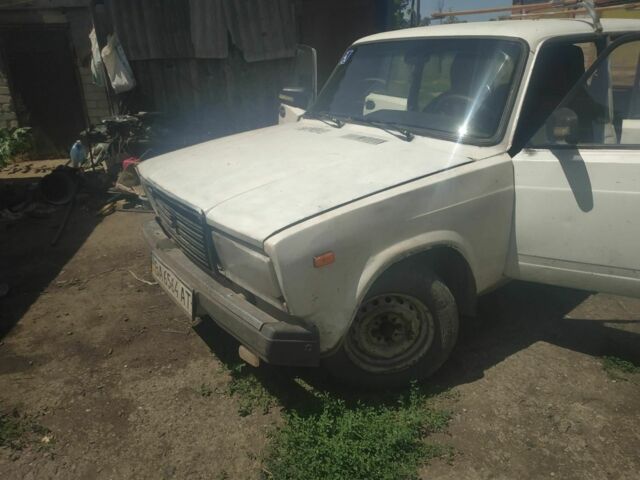 Белый ВАЗ 2104, объемом двигателя 0 л и пробегом 33 тыс. км за 800 $, фото 2 на Automoto.ua