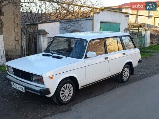 Білий ВАЗ 2104, об'ємом двигуна 1.45 л та пробігом 222 тис. км за 1100 $, фото 12 на Automoto.ua