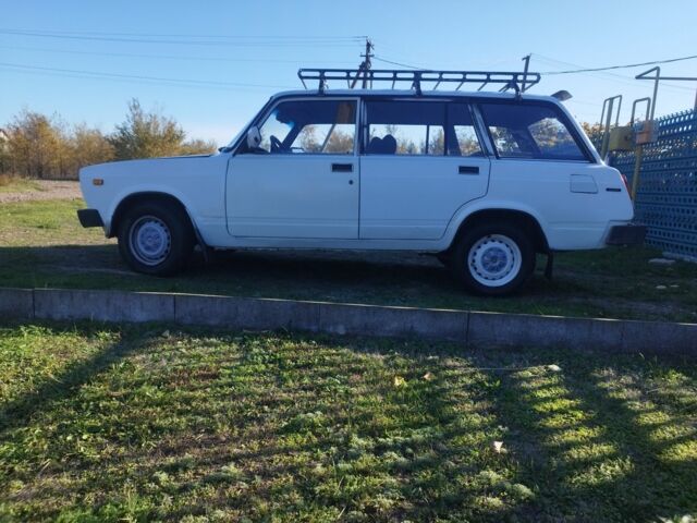 Белый ВАЗ 2104, объемом двигателя 0 л и пробегом 77 тыс. км за 1700 $, фото 1 на Automoto.ua