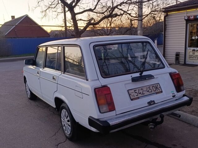 Білий ВАЗ 2104, об'ємом двигуна 1.5 л та пробігом 222 тис. км за 1100 $, фото 4 на Automoto.ua