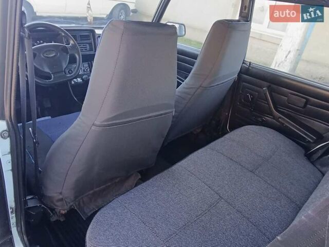 Білий ВАЗ 2104, об'ємом двигуна 1.45 л та пробігом 222 тис. км за 1100 $, фото 68 на Automoto.ua