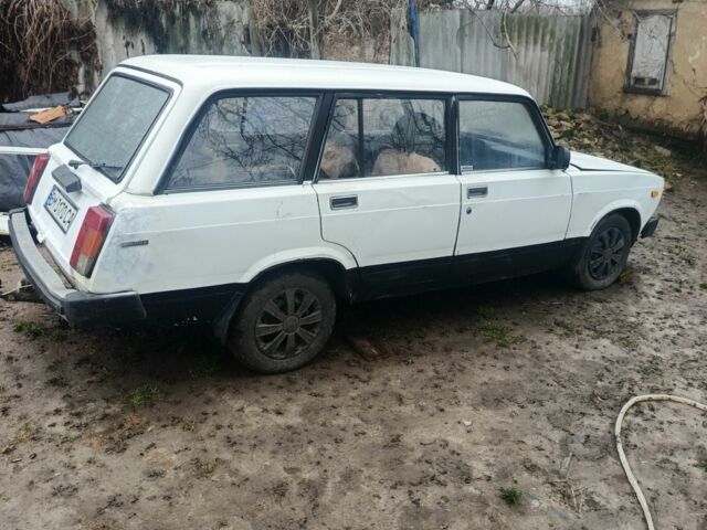 Белый ВАЗ 2104, объемом двигателя 1.5 л и пробегом 1 тыс. км за 544 $, фото 1 на Automoto.ua