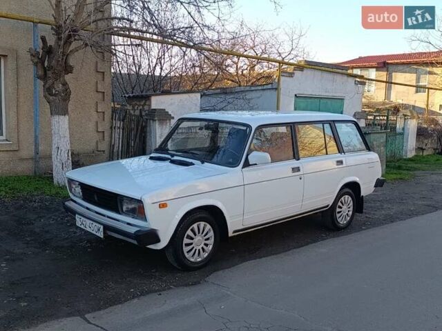 Білий ВАЗ 2104, об'ємом двигуна 1.45 л та пробігом 222 тис. км за 1100 $, фото 15 на Automoto.ua