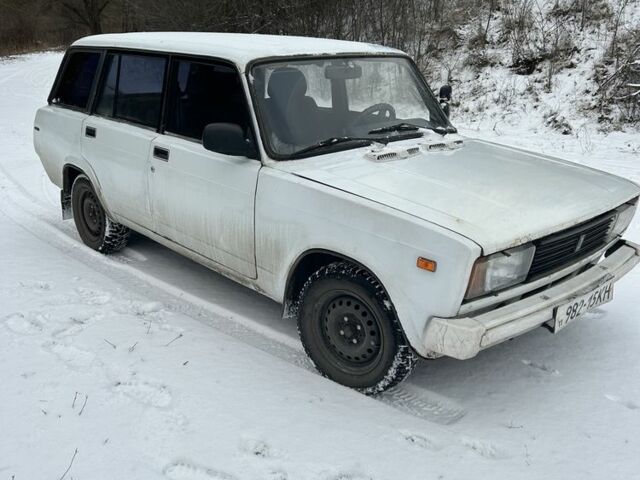 Білий ВАЗ 2104, об'ємом двигуна 1.5 л та пробігом 200 тис. км за 736 $, фото 1 на Automoto.ua