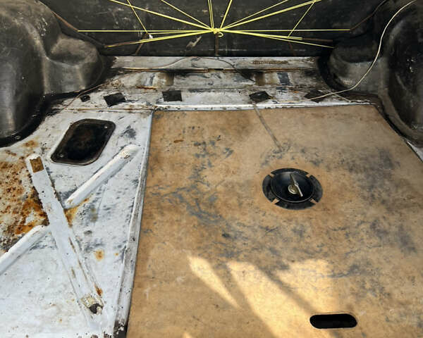 Белый ВАЗ 2104, объемом двигателя 1.5 л и пробегом 29 тыс. км за 799 $, фото 8 на Automoto.ua