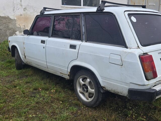 Белый ВАЗ 2104, объемом двигателя 1.5 л и пробегом 63 тыс. км за 650 $, фото 3 на Automoto.ua