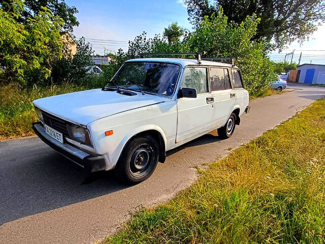 Белый ВАЗ 2104, объемом двигателя 1.5 л и пробегом 170 тыс. км за 550 $, фото 2 на Automoto.ua