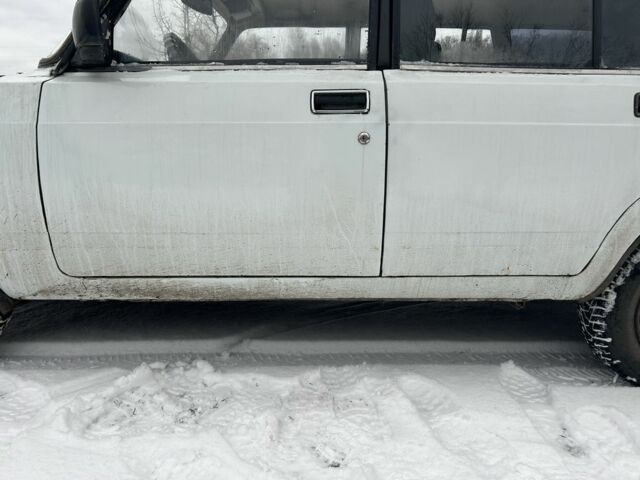 Білий ВАЗ 2104, об'ємом двигуна 1.5 л та пробігом 200 тис. км за 736 $, фото 4 на Automoto.ua