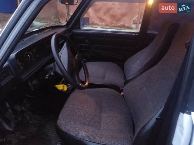 Белый ВАЗ 2104, объемом двигателя 1.45 л и пробегом 76 тыс. км за 1450 $, фото 4 на Automoto.ua