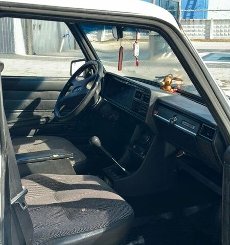 Белый ВАЗ 2104, объемом двигателя 1.5 л и пробегом 30 тыс. км за 649 $, фото 7 на Automoto.ua