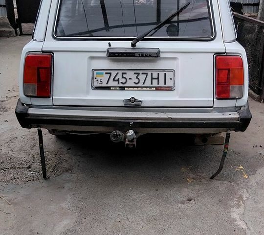 Белый ВАЗ 2104, объемом двигателя 15 л и пробегом 240 тыс. км за 1500 $, фото 1 на Automoto.ua