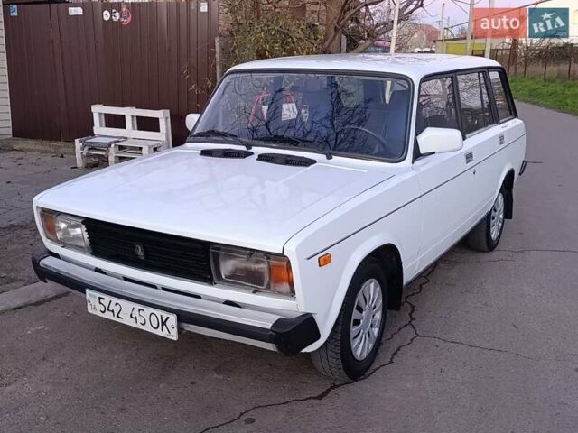 Білий ВАЗ 2104, об'ємом двигуна 1.45 л та пробігом 222 тис. км за 1100 $, фото 5 на Automoto.ua