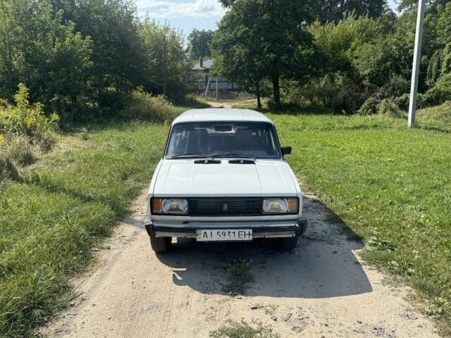 Белый ВАЗ 2104, объемом двигателя 1.5 л и пробегом 125 тыс. км за 601 $, фото 3 на Automoto.ua