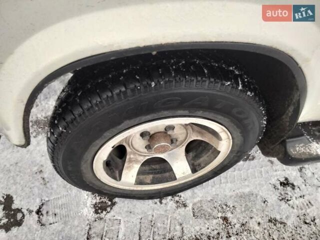 Белый ВАЗ 2104, объемом двигателя 1.5 л и пробегом 444 тыс. км за 1000 $, фото 4 на Automoto.ua