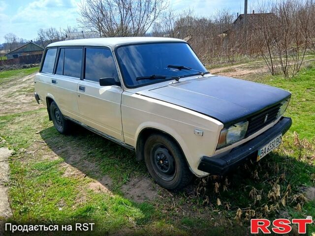Білий ВАЗ 2104, об'ємом двигуна 1.5 л та пробігом 258 тис. км за 800 $, фото 1 на Automoto.ua