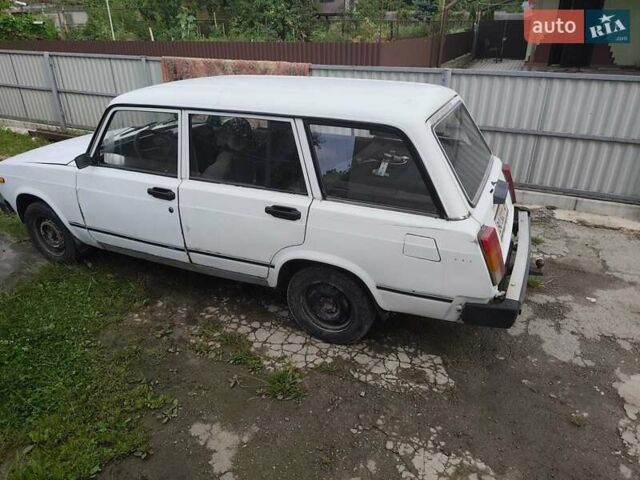 Белый ВАЗ 2104, объемом двигателя 1.5 л и пробегом 800 тыс. км за 1500 $, фото 3 на Automoto.ua