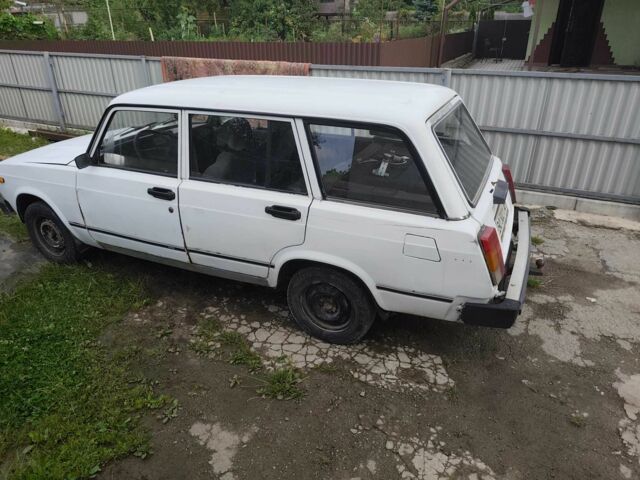 Белый ВАЗ 2104, объемом двигателя 0 л и пробегом 800 тыс. км за 1500 $, фото 4 на Automoto.ua