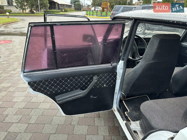 Білий ВАЗ 2104, об'ємом двигуна 1.5 л та пробігом 51 тис. км за 700 $, фото 17 на Automoto.ua