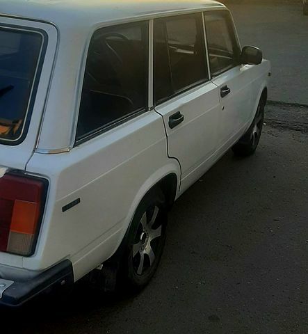 Белый ВАЗ 2104, объемом двигателя 1.5 л и пробегом 0 тыс. км за 2500 $, фото 1 на Automoto.ua