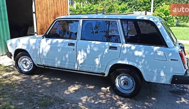 Белый ВАЗ 2104, объемом двигателя 1.45 л и пробегом 120 тыс. км за 1800 $, фото 2 на Automoto.ua