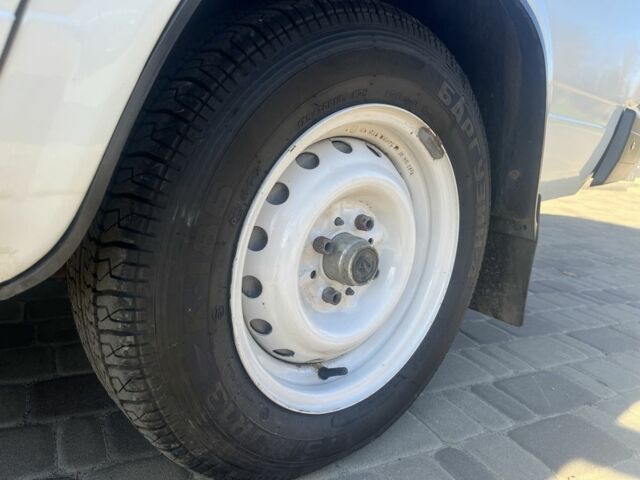 Белый ВАЗ 2104, объемом двигателя 1.6 л и пробегом 13 тыс. км за 1900 $, фото 20 на Automoto.ua