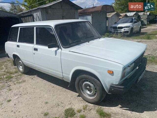 Белый ВАЗ 2104, объемом двигателя 1.5 л и пробегом 118 тыс. км за 2000 $, фото 1 на Automoto.ua