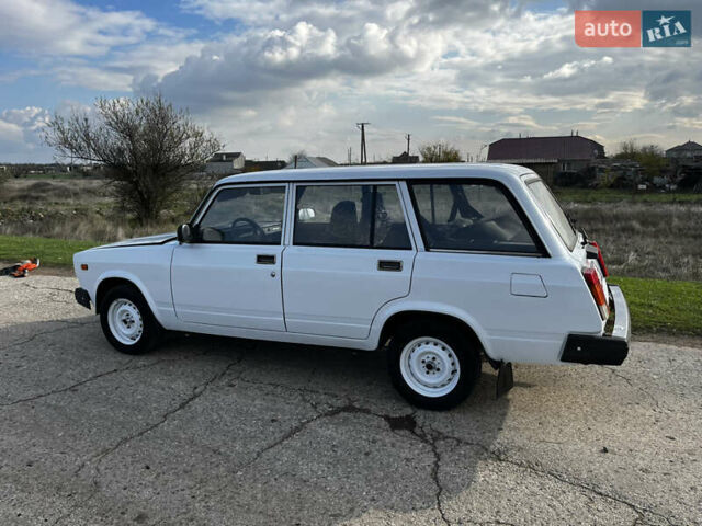 Білий ВАЗ 2104, об'ємом двигуна 1.58 л та пробігом 200 тис. км за 2600 $, фото 3 на Automoto.ua