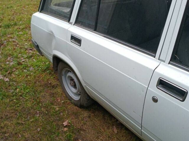 Білий ВАЗ 2104, об'ємом двигуна 1.45 л та пробігом 61 тис. км за 1181 $, фото 9 на Automoto.ua