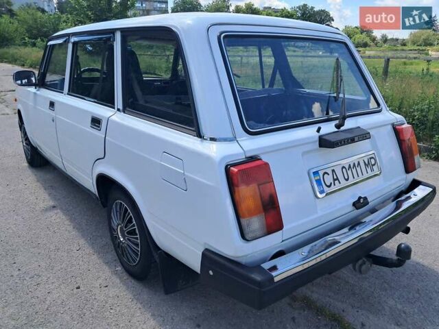 Белый ВАЗ 2104, объемом двигателя 1.5 л и пробегом 106 тыс. км за 1500 $, фото 3 на Automoto.ua