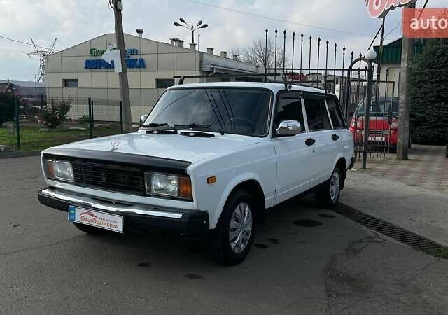 Белый ВАЗ 2104, объемом двигателя 1.5 л и пробегом 116 тыс. км за 1999 $, фото 3 на Automoto.ua