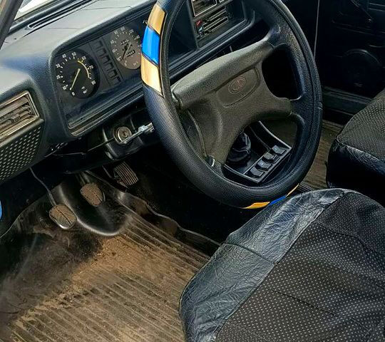 Білий ВАЗ 2104, об'ємом двигуна 1.6 л та пробігом 27 тис. км за 2400 $, фото 6 на Automoto.ua