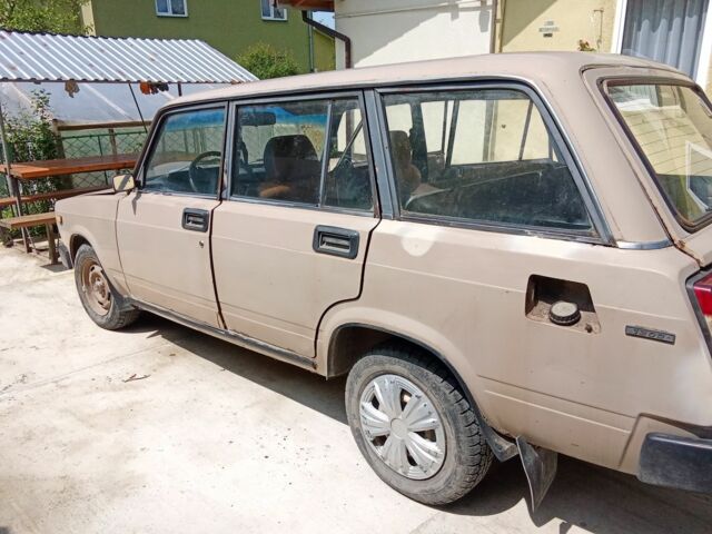 Бежевый ВАЗ 2104, объемом двигателя 1 л и пробегом 572 тыс. км за 550 $, фото 2 на Automoto.ua