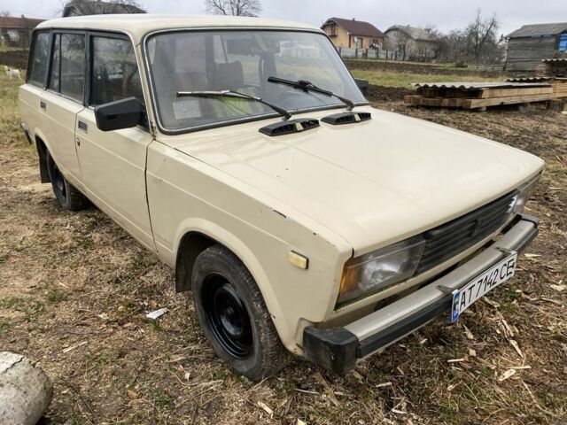 Бежевий ВАЗ 2104, об'ємом двигуна 1.5 л та пробігом 300 тис. км за 750 $, фото 5 на Automoto.ua