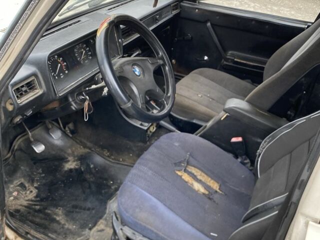 Бежевый ВАЗ 2104, объемом двигателя 1.5 л и пробегом 548 тыс. км за 500 $, фото 3 на Automoto.ua